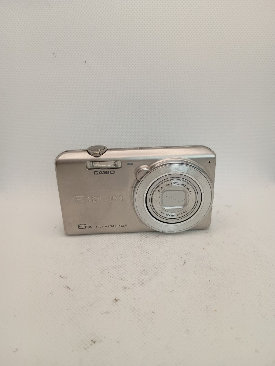 7935【ジャンク品】1円スタート CASIO EXILIM　EX-ZS20 シルバー コンパクトデジタルカメラ デジカメ カシオ エクシリム