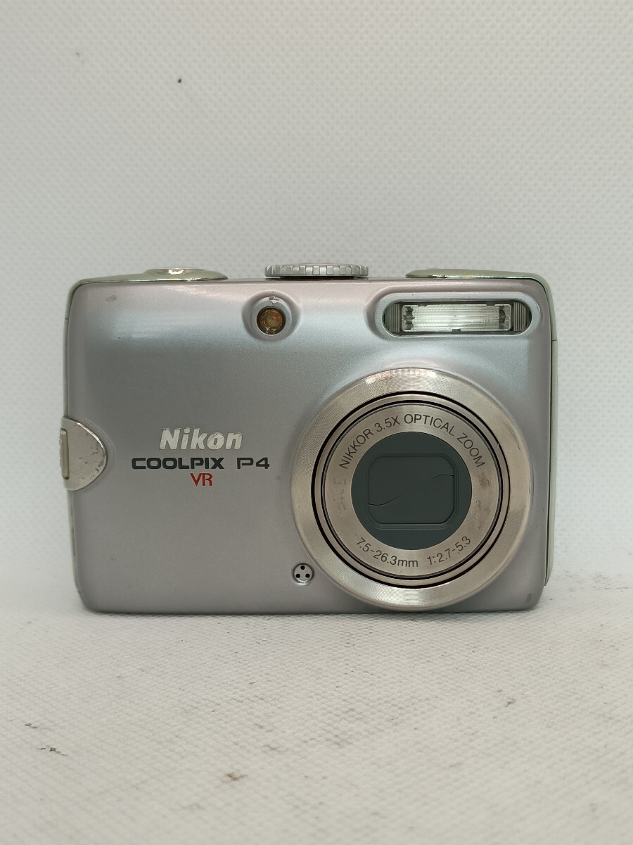 6440【動作確認済み】1円スタート Nikon COOLPIX P4 コンパクトデジタルカメラ シルバー