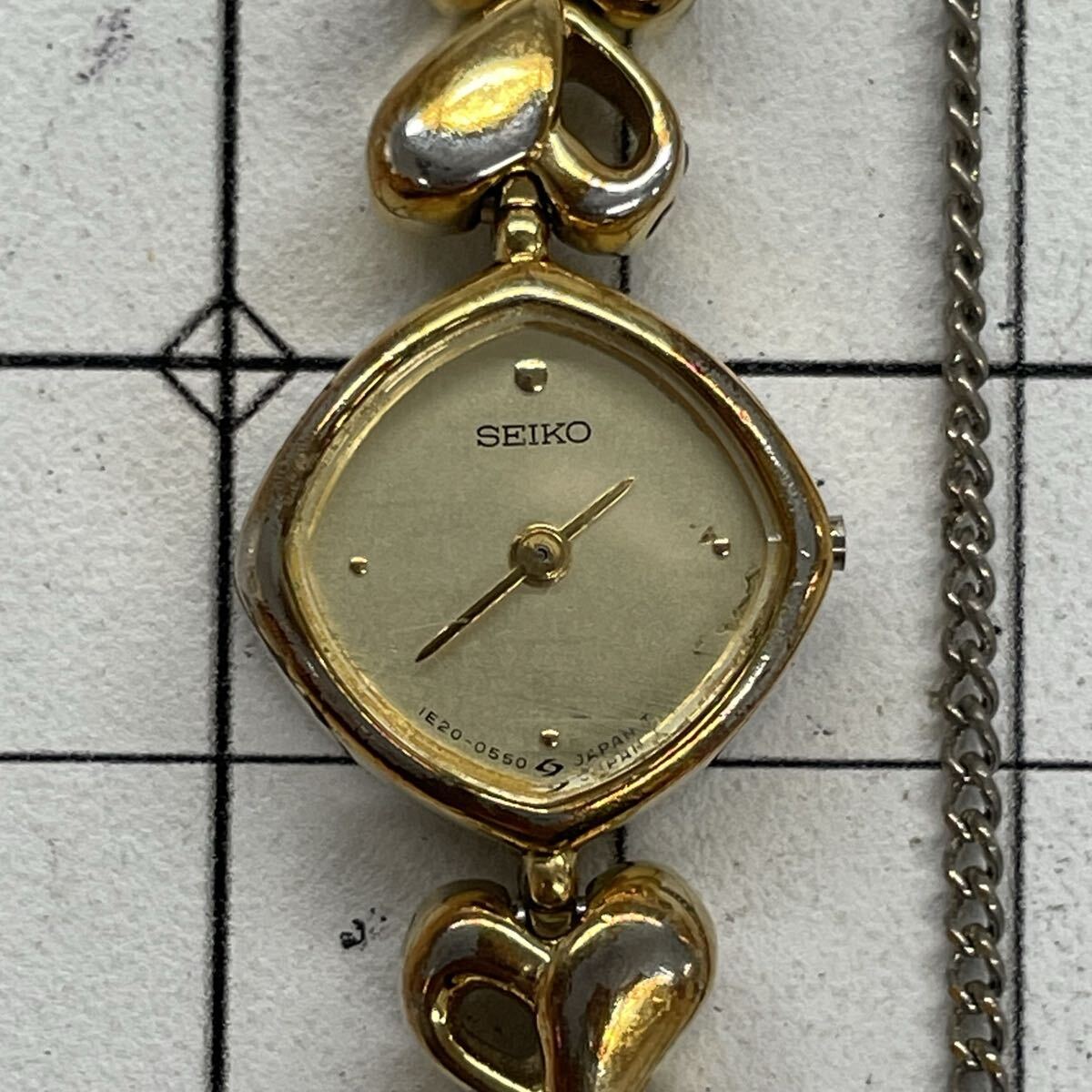 SEIKO セイコー 腕時計 1E20-5280 ブレスウォッチ ゴールド ゴールドカラー