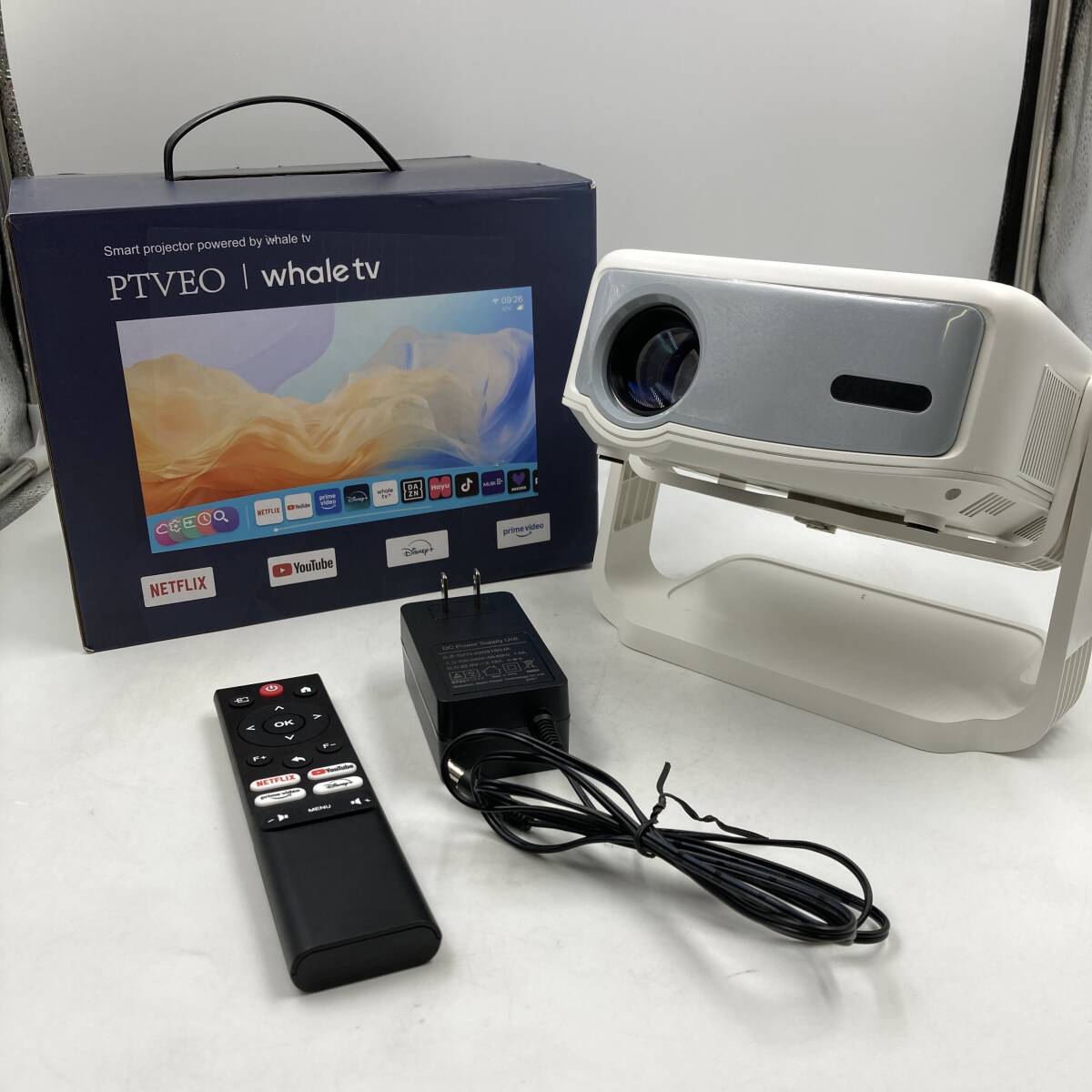 【通電確認済】プロジェクター　C6 　家庭用 1080PフルHD+HDR10+ 小型 天井 /Y42811-M2