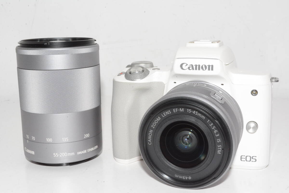 【外観特上級】Canon キャノン EOS Kiss M ダブルズームキット ホワイト　#v3378