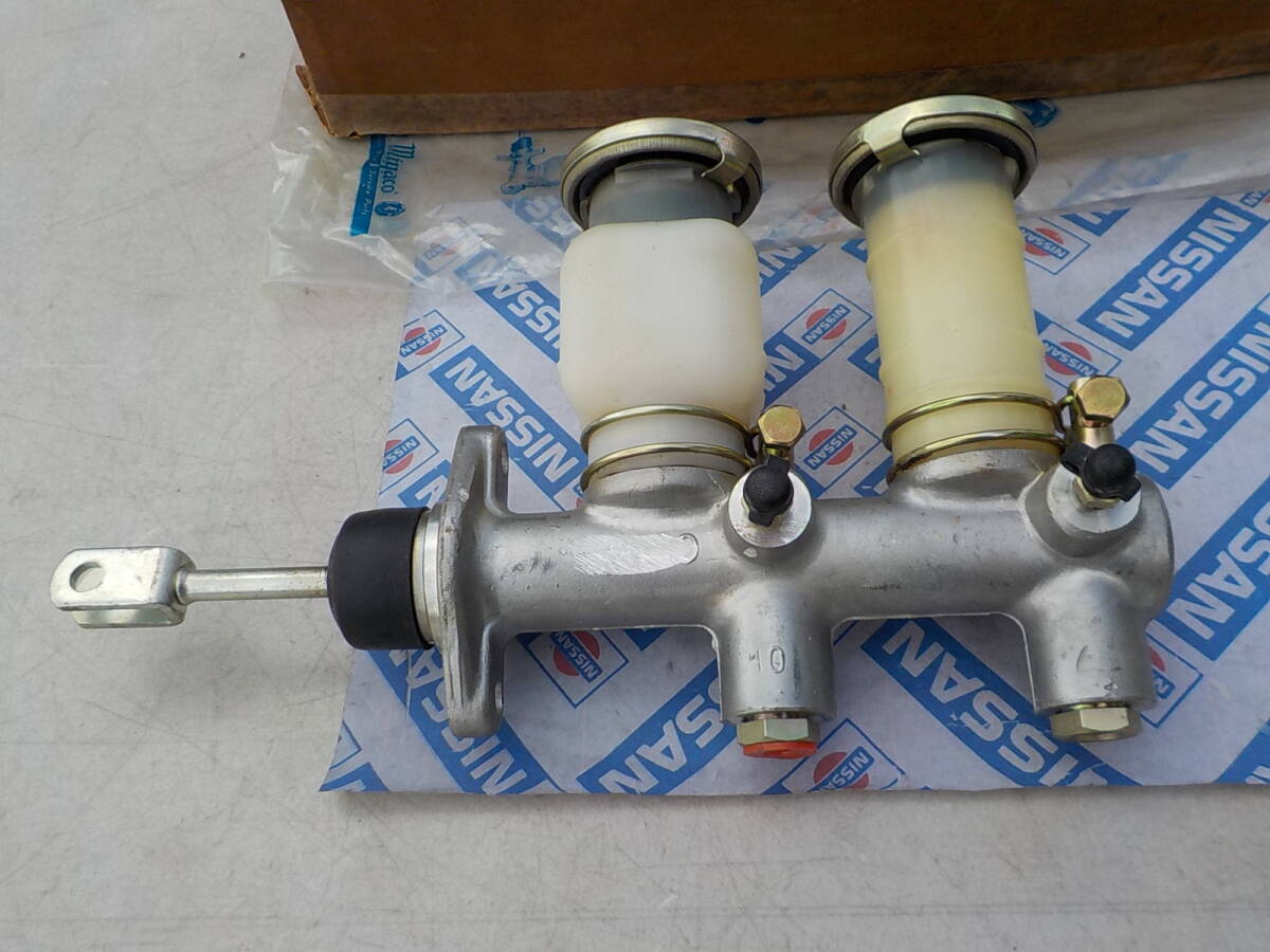 ニッサン チェリー E10 X-1R ブレーキマスター ASSY 純正新品 当時物 ナブコ 11/16 PE10 KPE10 GL X-1 DATSUN 120A Cherry A46010-M0802