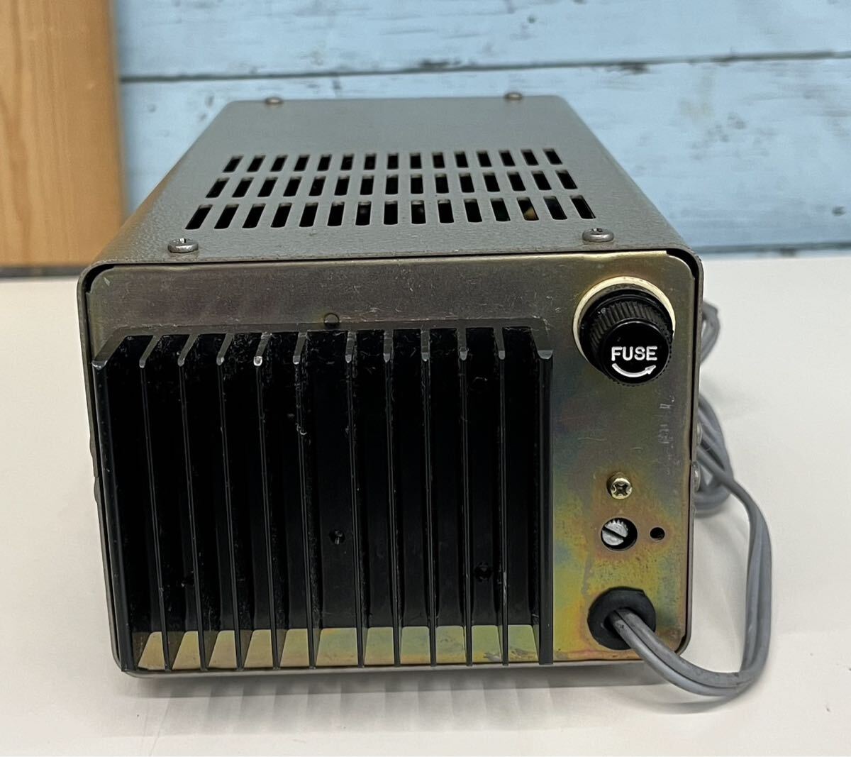 アルインコ　EP-370 トランス式直流安定化電源　動作OK 中古現状品(80s)