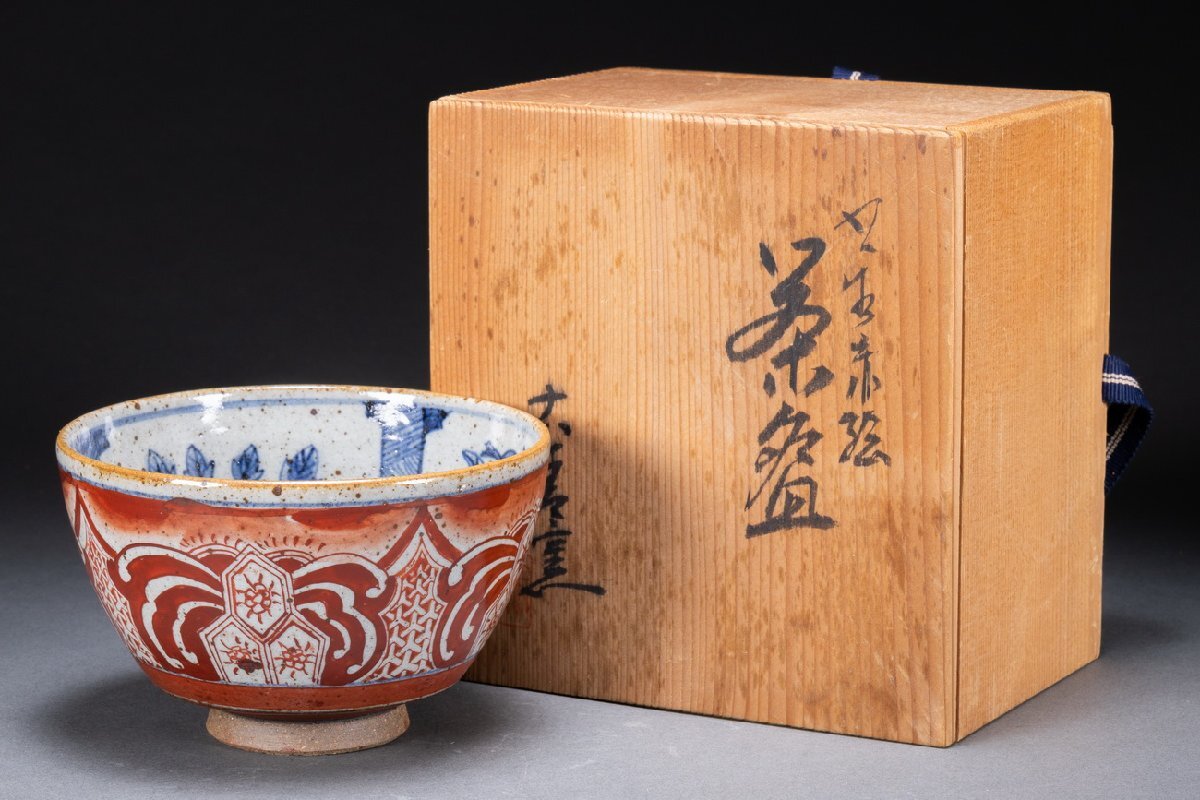 【雲錦】九谷焼【六春窯 美代】作 九谷赤絵 茶碗 共箱 栞付 染付赤絵 抹茶碗 茶道具 南蛮船 祥瑞写 古美術 骨董0525-033S