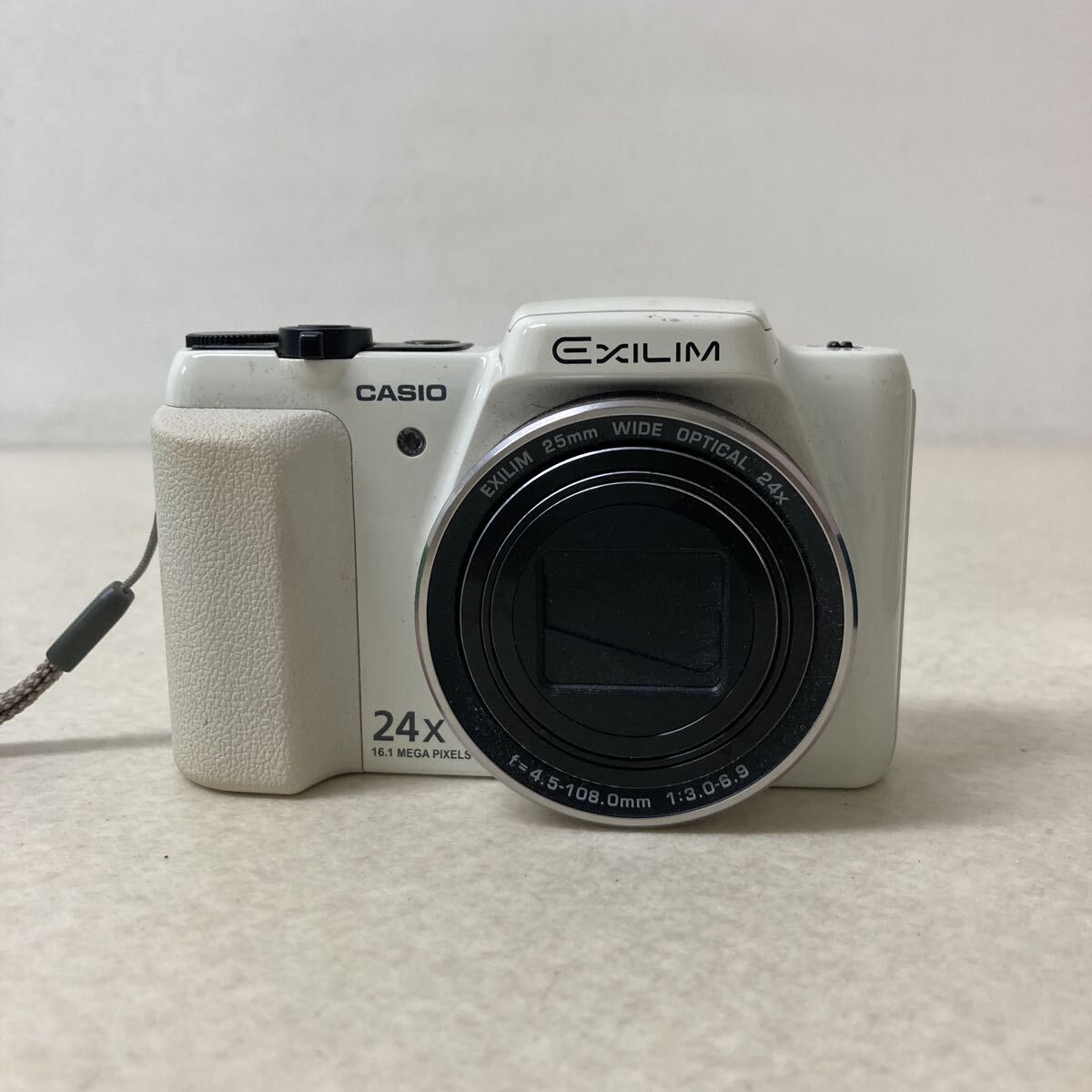 0805H5 CASIO カシオ コンパクトデジタルカメラ EXILIM エクシリム EX-H60 ホワイト 白 デジカメ