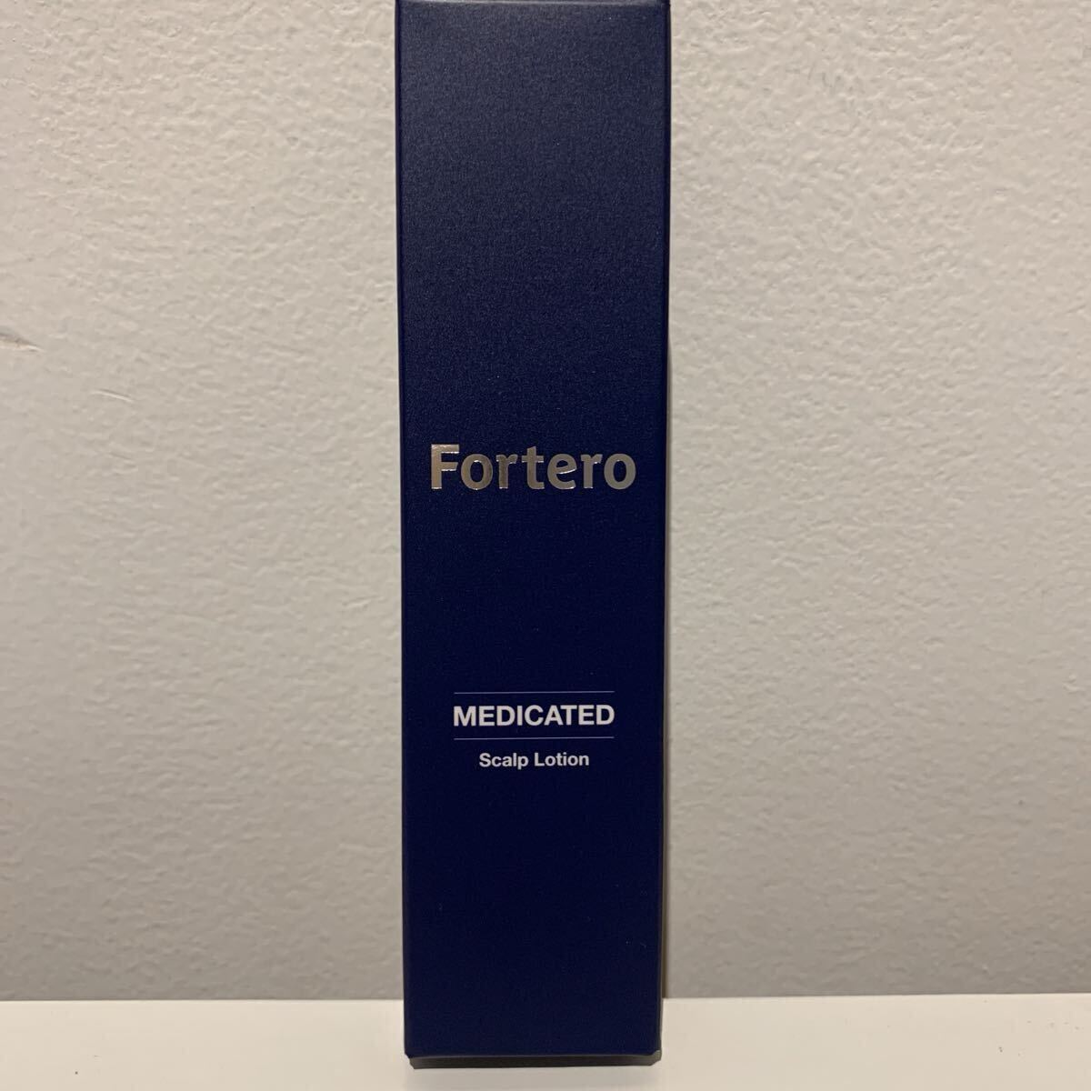 新品未使用品　価格9090円！Fortero フォルテロ 薬用スカルプローション 医薬部外品 育毛 発毛促進 ヘアーローション60ml ラスト1点！