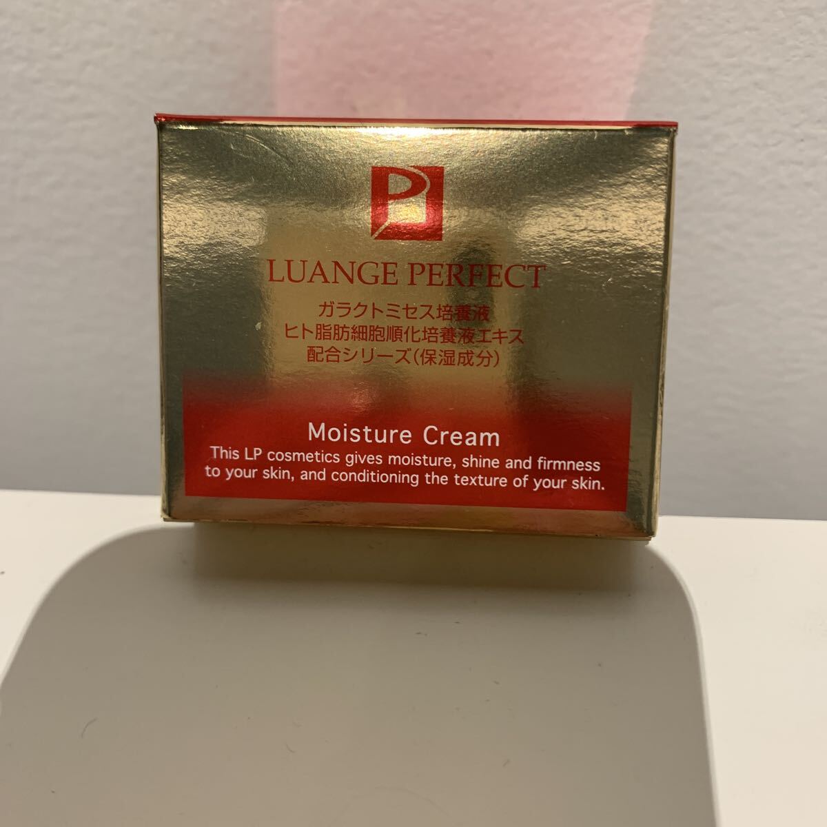新品未使用品　定価13200円 LUANGE PERFECT ルアンジュパーフェクト モイスチャークリーム30g日本製　お肌の水分油分補い乾燥を防ぎます！