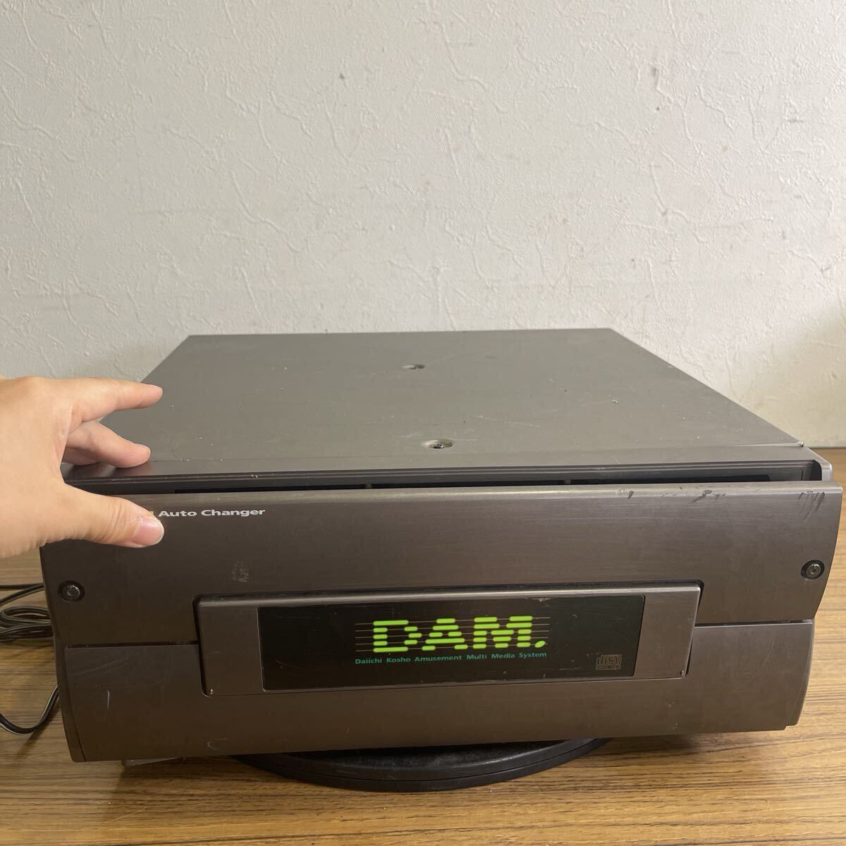 6X カラオケ機器36CD-ROM オートチェンジャー 第一興商 DAM-P3600 通電OK 前面の扉が閉まらない