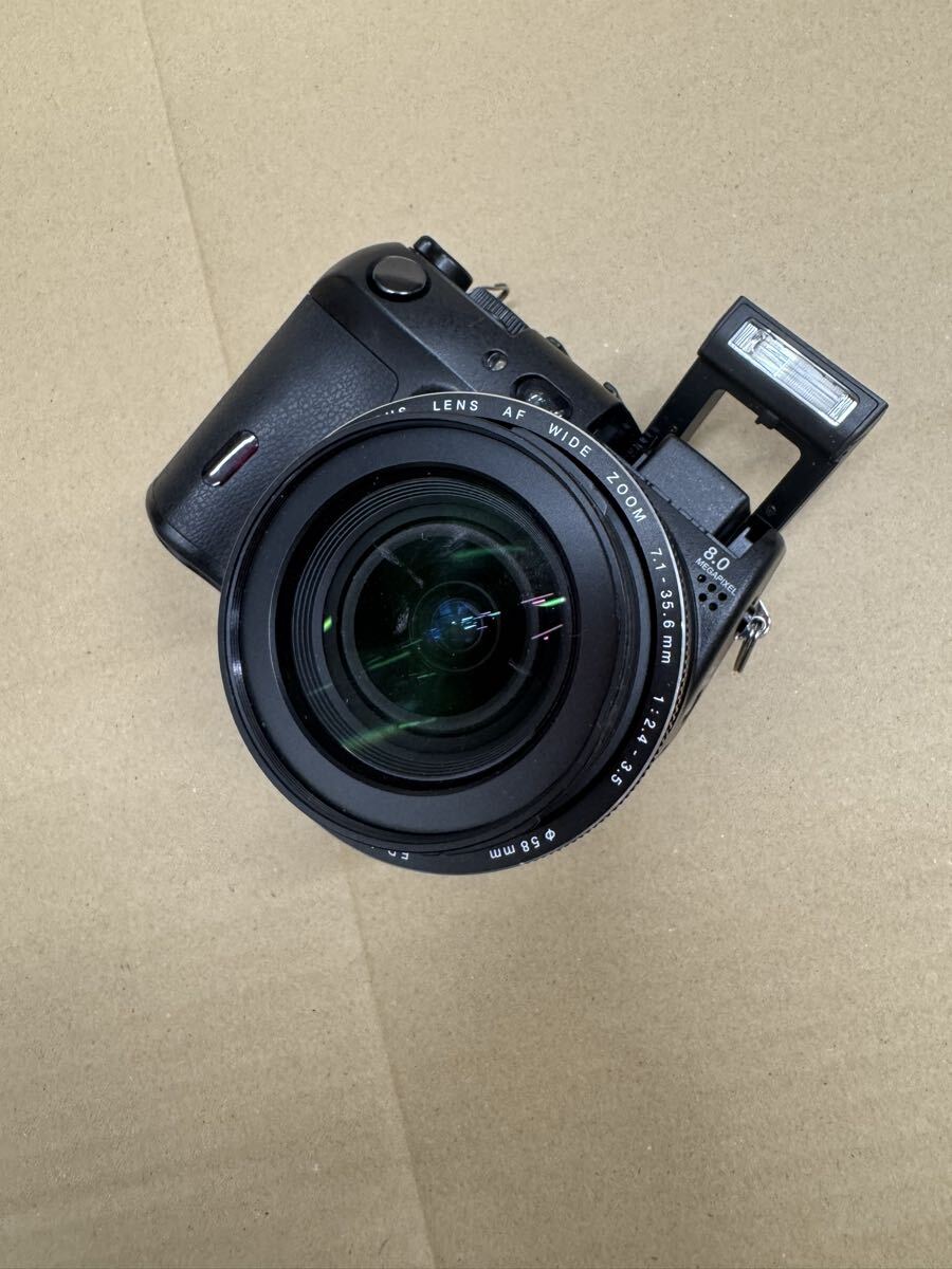 OLYMPUS C-8080 AF WIDE ZOOM 7.1-35.6mm 1:2.4-3.5 オリンパス コンパクトデジタルカメラ デジカメ ブラック