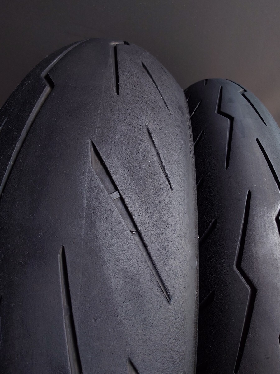 ピレリ ロッソ4 120/70ZR17 200/55ZR17 PIRELLI ROSSOⅣ ロッソ4 前後セット ☆ （検 ダンロップ　スーパーコルサ　ロッソコルサ ☆ 