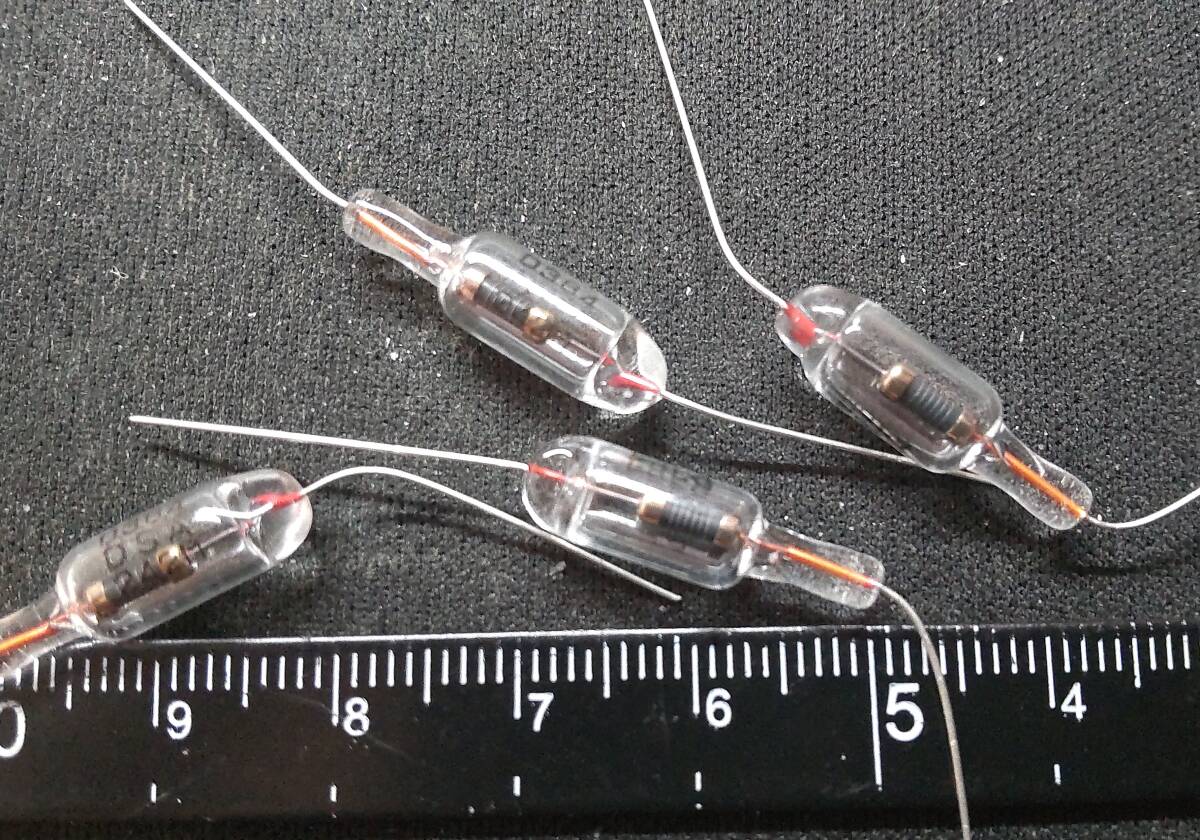 ■三菱マテリアル アレスタ DSA-242MA 10個セット　ガス放電管（GDT） 2400V 1500A 雷サージ対策に