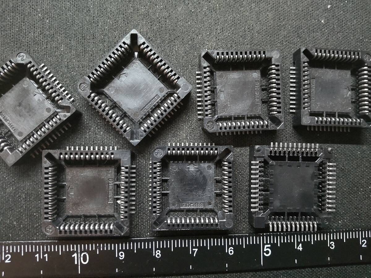 ■処分品　44ピンPLCCソケット 山一電機 YAMAICHI IC160-0444 1.27mmピッチ 手半田可 7個セット