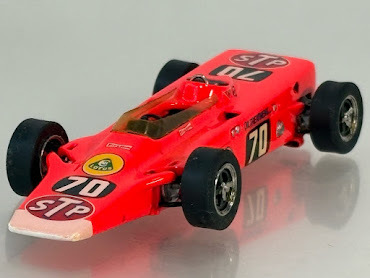 SMTS レーシングライン イギリス製 メタルキット完成品 1/43 ロータス 56 STP タービンカー #70 G.ヒル 本体のみ