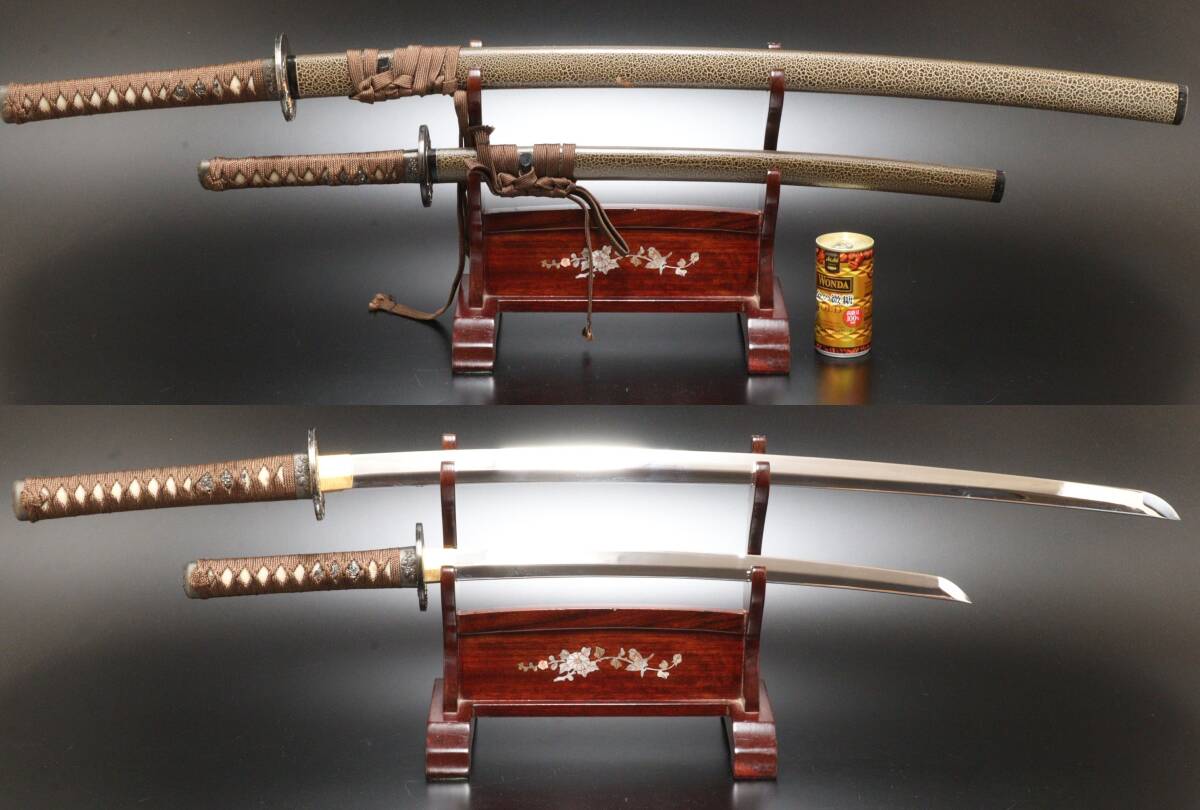 獅子金具 牡丹獅子図鍔 模造刀 大小 (7)