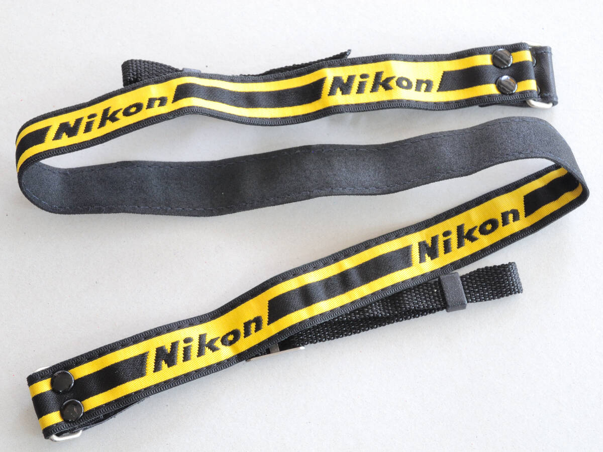 ニコン Nikon ストラップ 幅24mm（中古品）先端斜めカット・リベット 鋲留め
