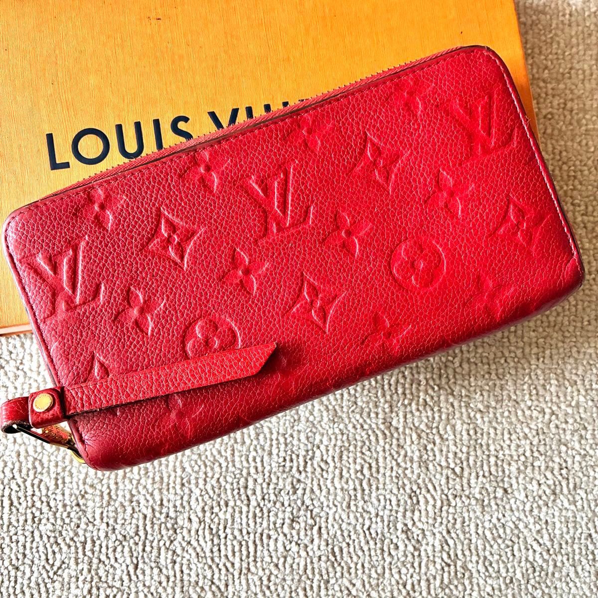 ルイヴィトン LOUIS VUITTON ジッピーウォレット アンプラント モノグラム レッド 赤 長財布