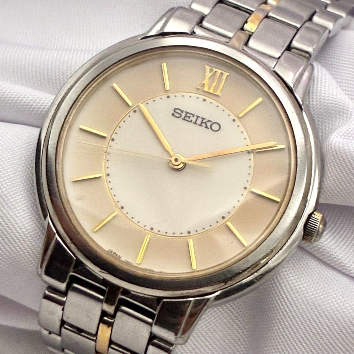 【稼働 新品電池】 セイコー SEIKO 7N01-0BC0 ウォッチ ラウンド ラウンド 腕時計 シルバー クォーツ