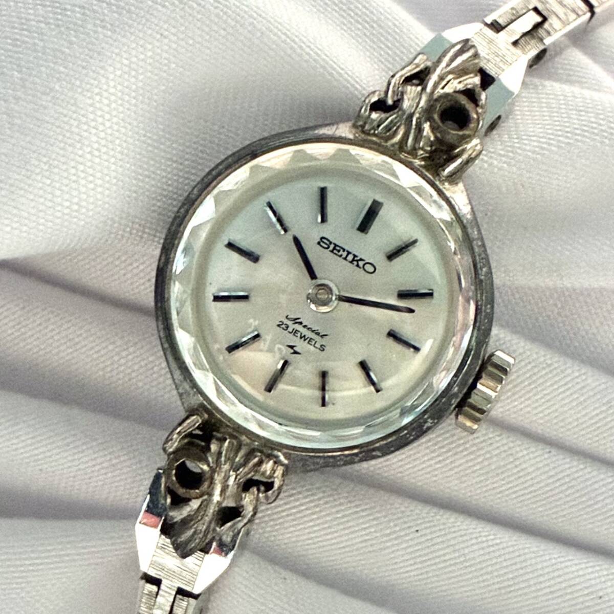 SEIKO セイコー スペシャル 1140-0050 手巻き 23石 アナログ ラウンド レディース 女性 アイスブルー シルバー 腕時計