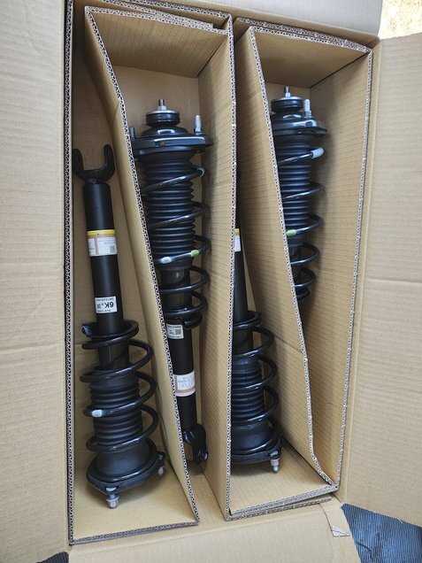 【即決】マツダ純正☆ショック☆バネ☆サスペンション一式☆NDロードスター☆新車外し☆リフレッシュに！