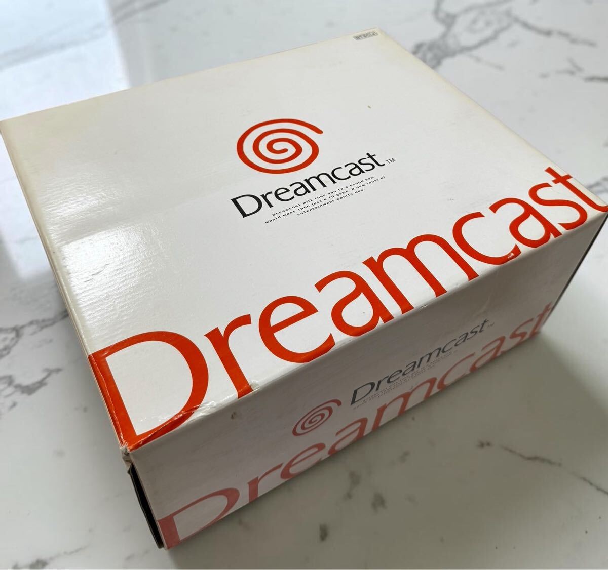 ☆1円スタート☆未使用保管品 SEGA Dreamcast ドリームキャスト HKT-3000 本体 完品 元箱付 レア