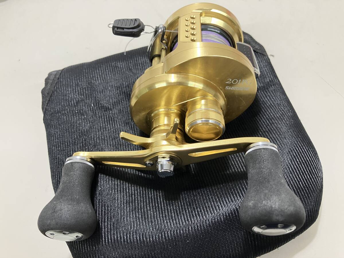 O2608-0954　リール　シマノ　オシア コンクエスト　201PG　OCEA CONQUEST　SHIMANO　中古品　ヤ60