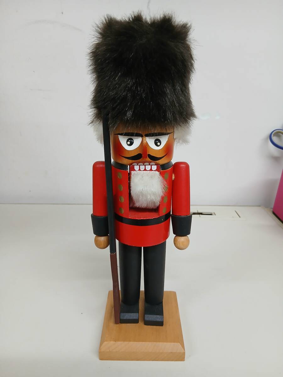 ロ2608-0884　希少　シュタインバッハ　Steinbach　くるみ割り人形　ドイツ　伝統工芸品　置物　人形　中古品　中古品　ヤ80