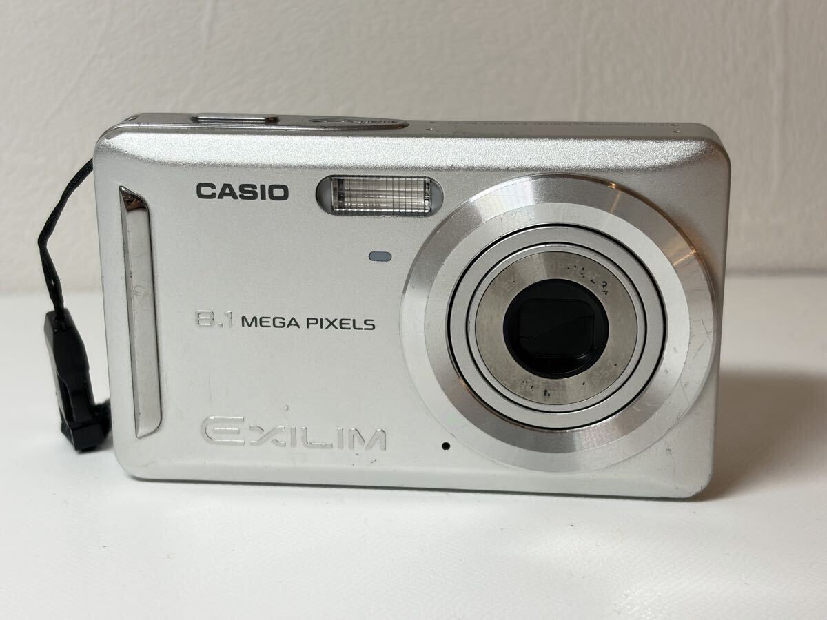 #3 CASIO カシオ デジカメ コンパクトデジタルカメラ シルバー