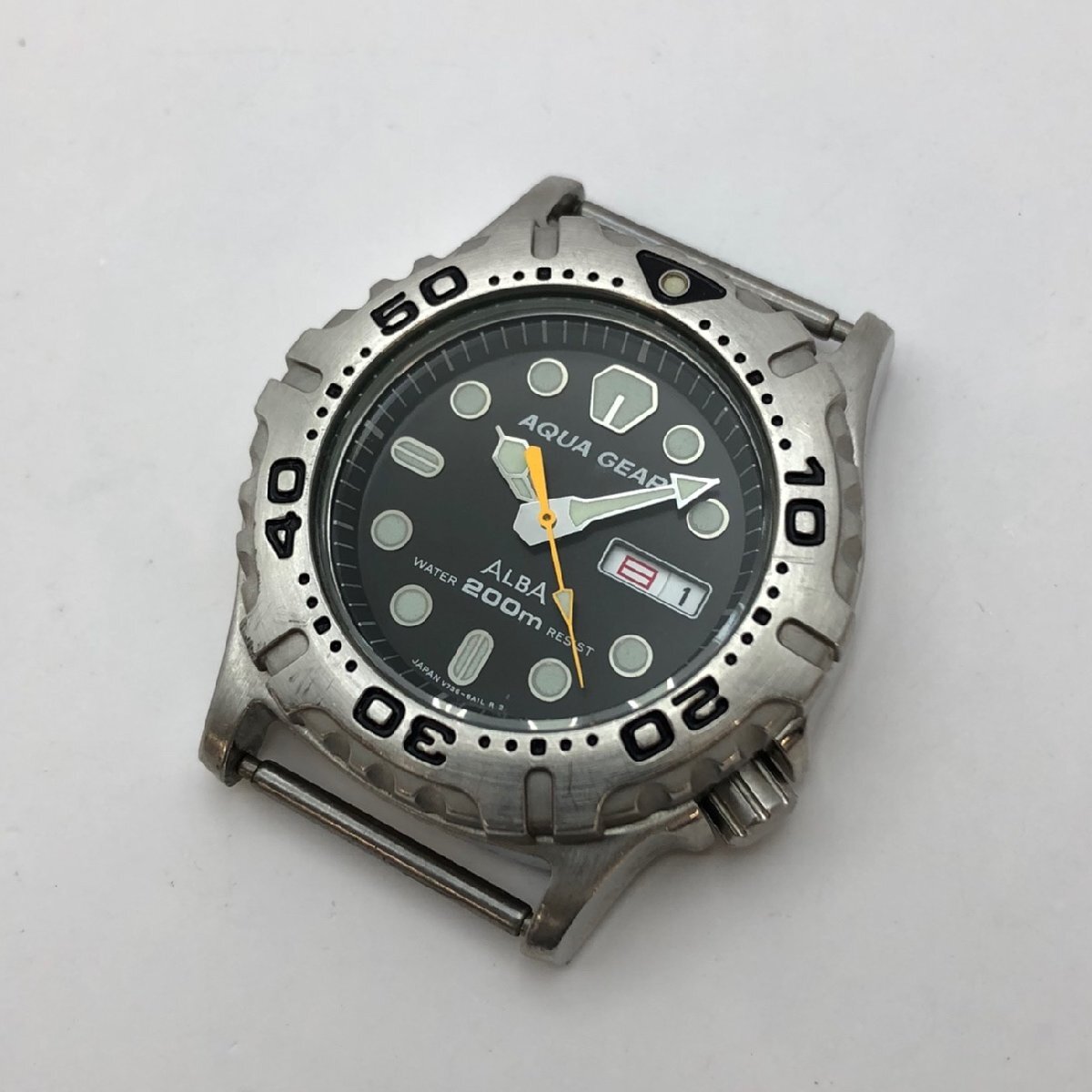 SEIKO/セイコー/ALBA/アルバ/AQUA GEAR/アクアギア/V736-6A10/3針/デイデイト/ブラック文字盤/200m/クォーツ/メンズ腕時計/ジャンク/S009