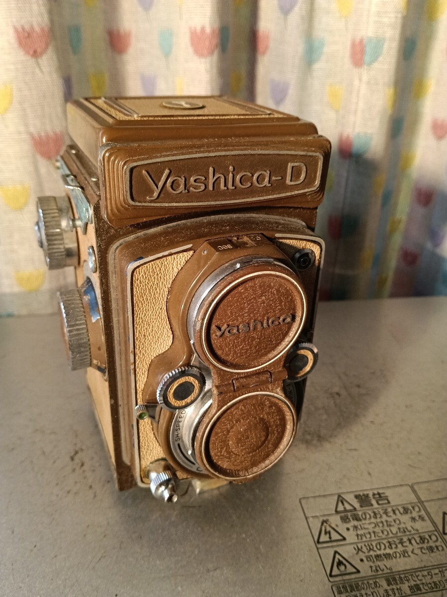 Yashica-D 二眼レフカメラ ヤシカフレックス フィルムカメラ