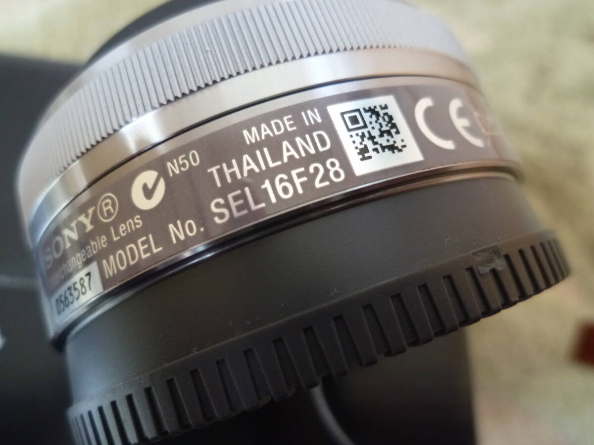 動作美品　SONY　SEL16F28 16/F2.8　同梱可能 