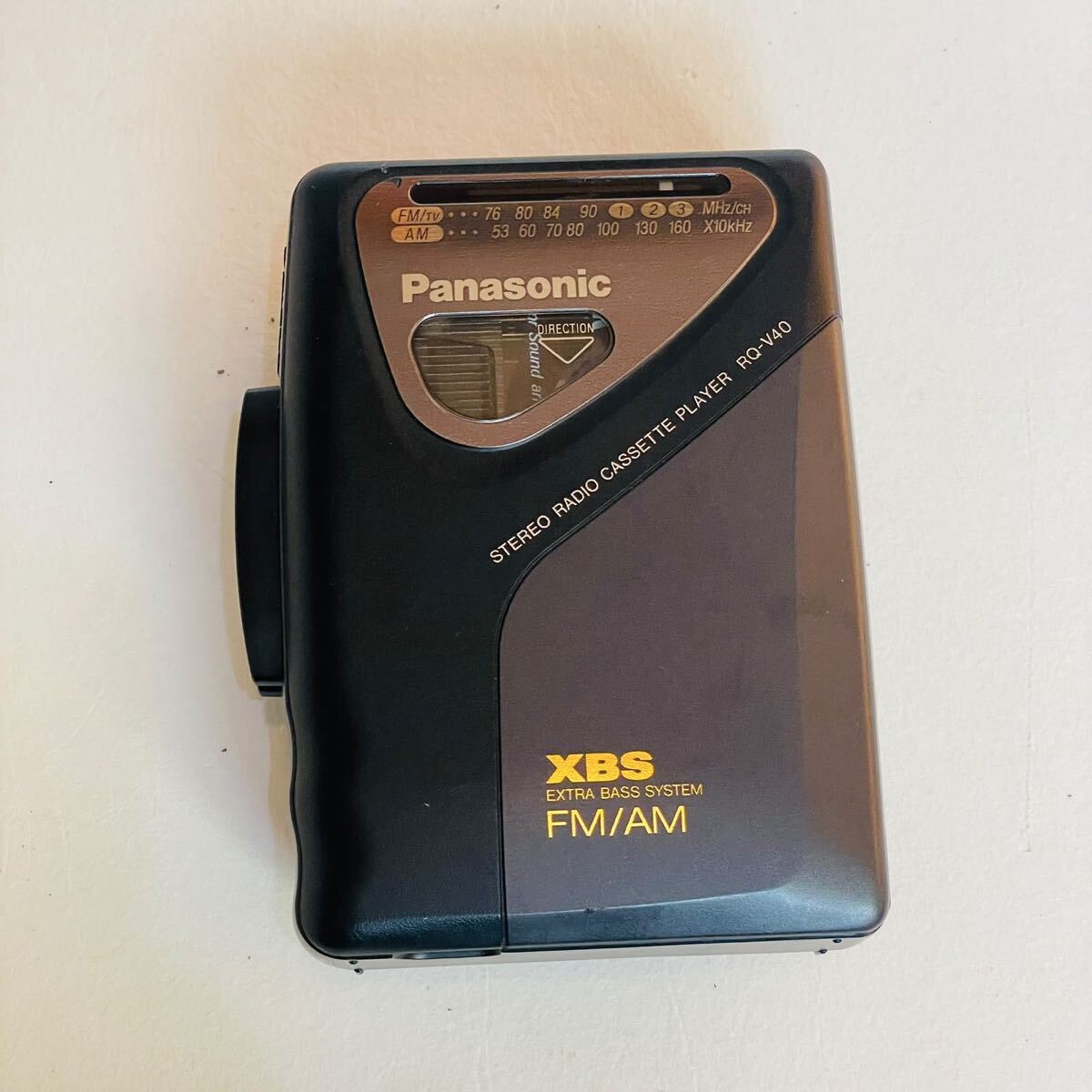 ☆現状出品☆　Panasonic RQ-V40 カセットテープウォークマン パナソニック カセットプレーヤー 通電確認済み 動作不良 ジャンク63837