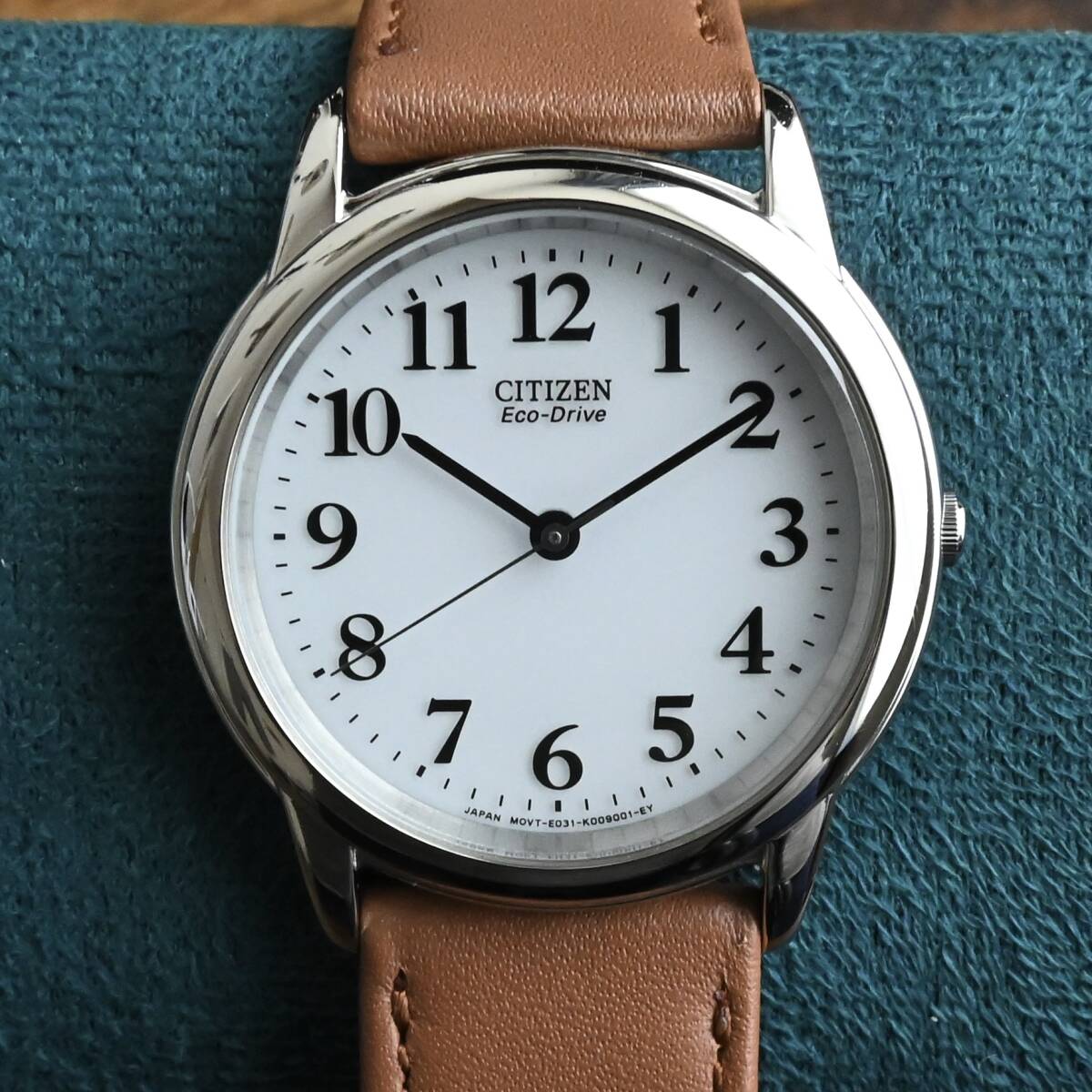 稼働品 クオーツ CITIZEN シチズン エコドライブ （アラビア数字）E031-K006058