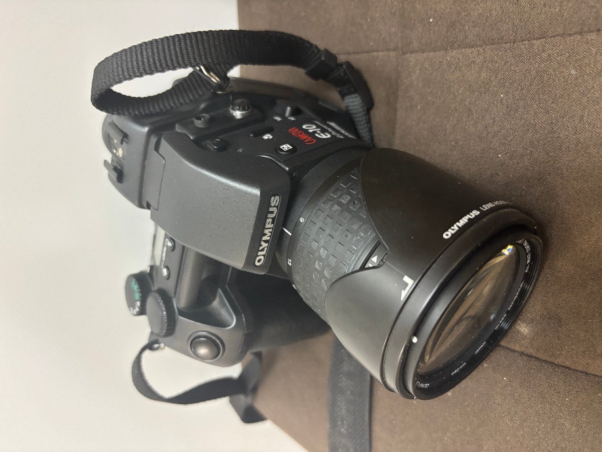 【中古現状品】デジタル一眼レフカメラ　OLYMPUS 　CAMEDIA E-10　オリンパス　AF ZOOM 9-36mm 1:2-2.4 カメラレンズ