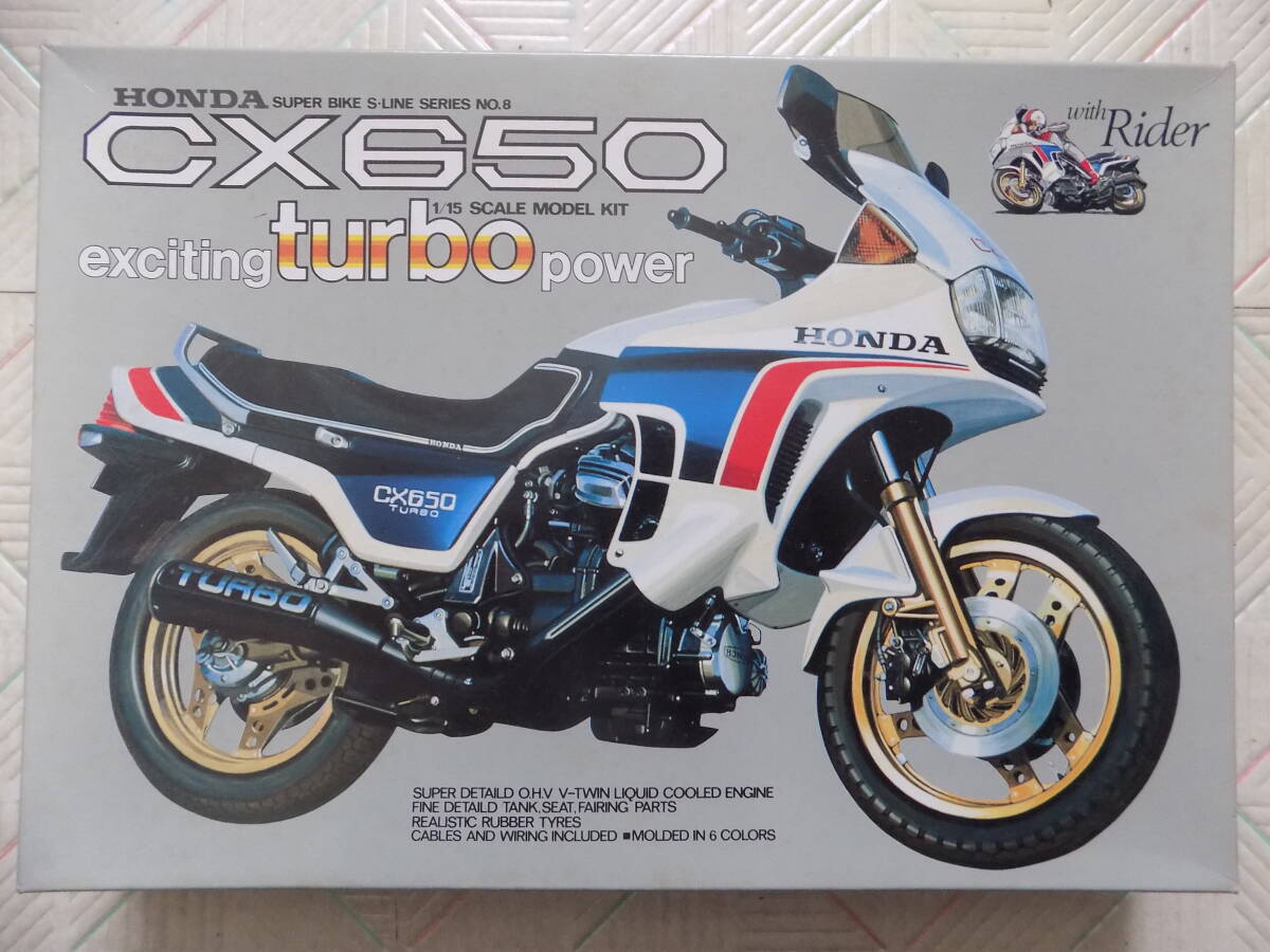 HONDA CX650 exciting power turbo with Rider ( Union 1/15 SCALE MODEL KIT SUPER BIKE S-LINE SERIES NO.8 )