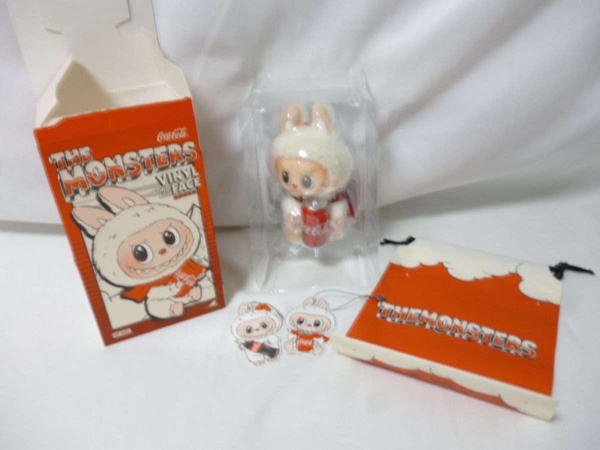 ホビー POP MART THE MONSTERS VINYL FACE BLIND BOX ラブブ コカ・コーラ 中古品