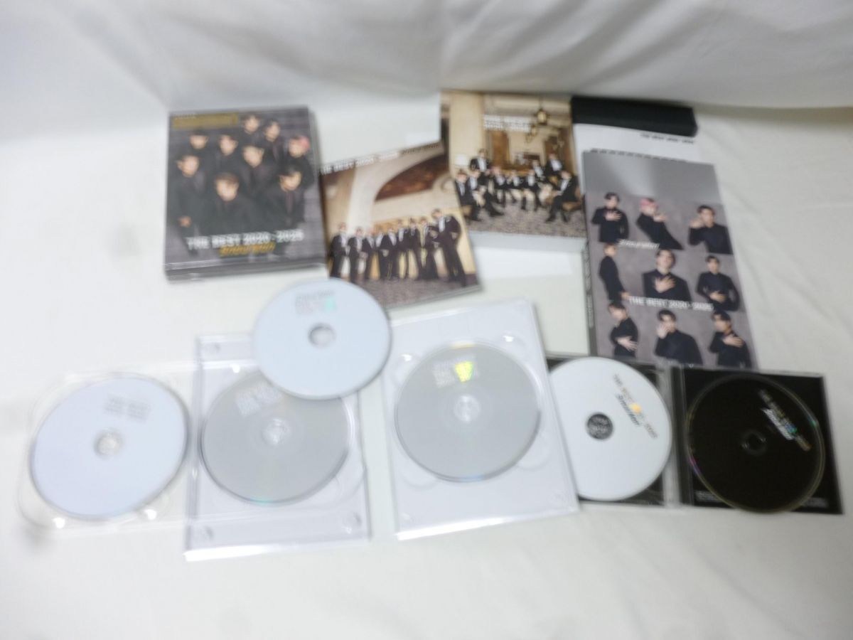 良品 Snow Man CD THE BEST 2020-2025 初回盤A 初回盤B 通常盤 3点 グッズセット