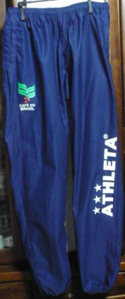 美品　アスレタ【ATHLETA S.A】製ウィンドブレーカー?パンツ　Ｏ　ネイビー