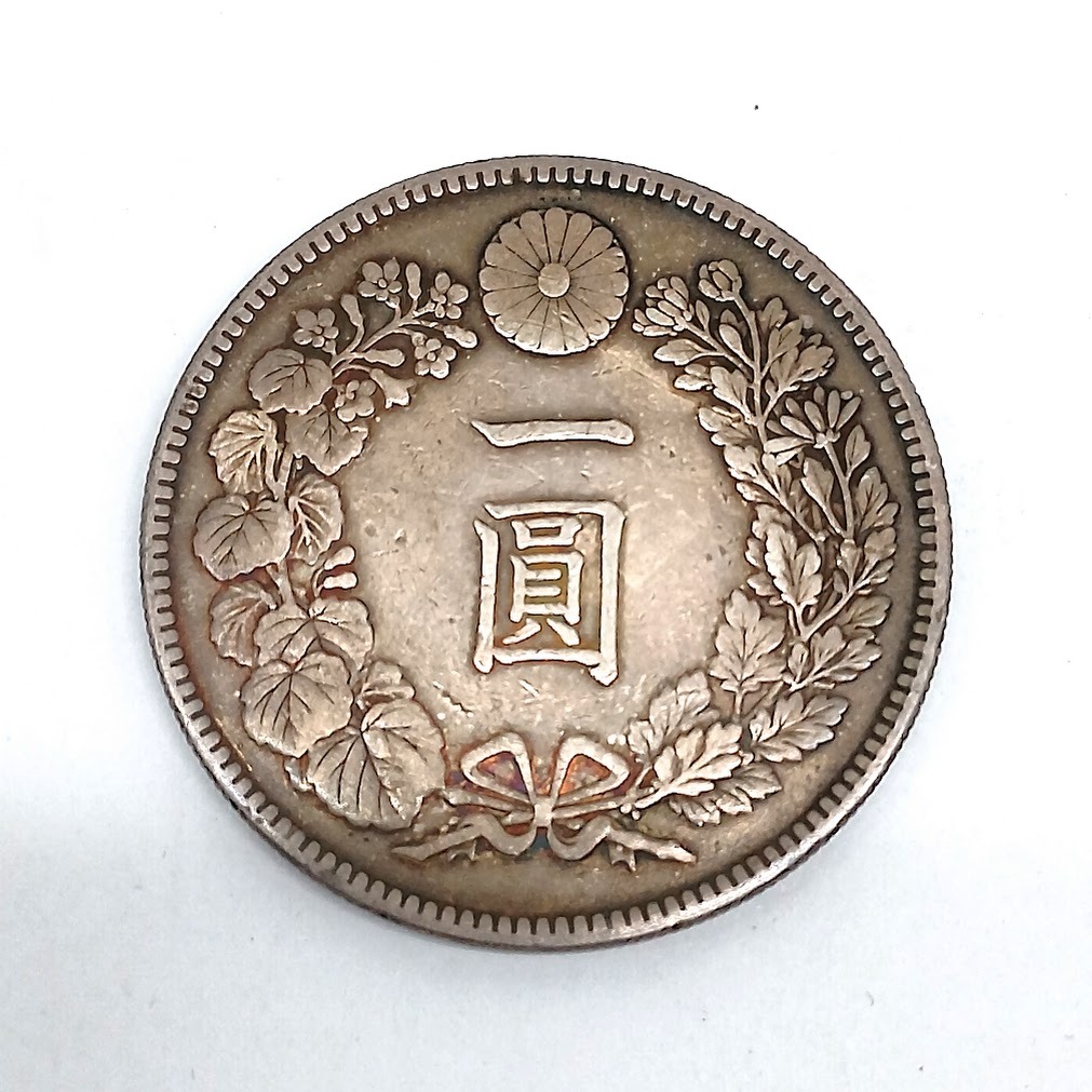 【AF-15】一圓銀貨　大正三年　416・ONE YEN・900　重量約26.9g　幅約38.1mm　厚さ約2.5mm　銀貨　近代貨幣　SILVER COIN　コレクション
