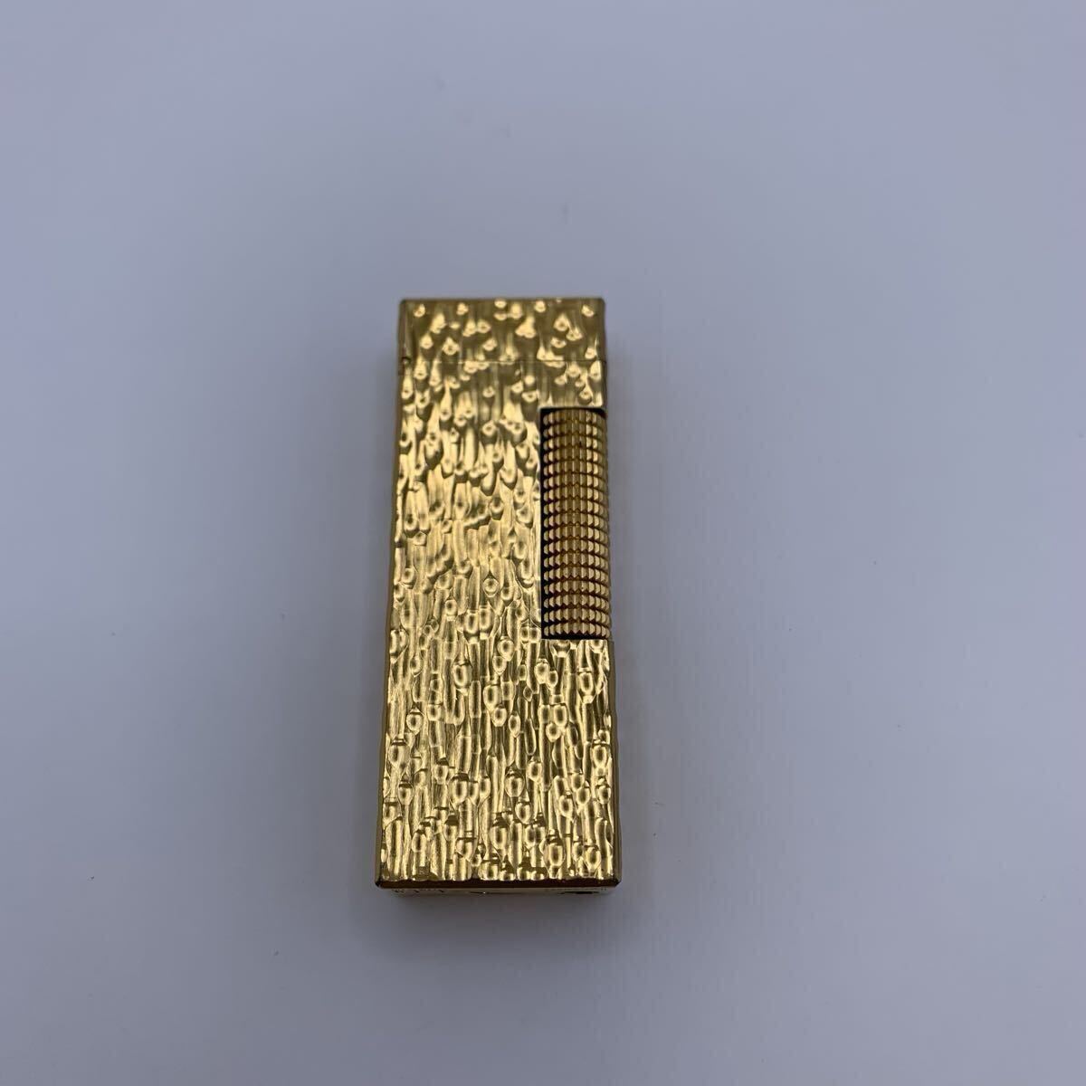 d02 ダンヒル dunhill ライター ガスライター ローラー式 喫煙グッズ 喫煙具 ゴールドカラー コレクター ヴィンテージ 現状品 着火未確認