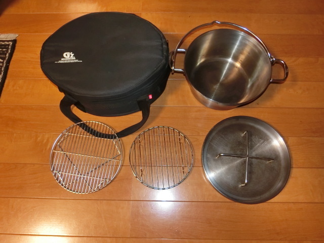 SOTO ステンレスダッチオーブン 10インチ ST-910、ケース付き