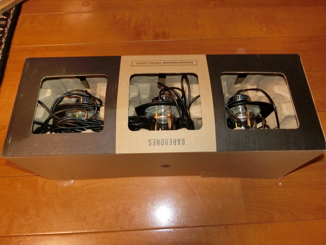 ★ベアボーンズ、ストリングスライト（３連美品、箱付き）★