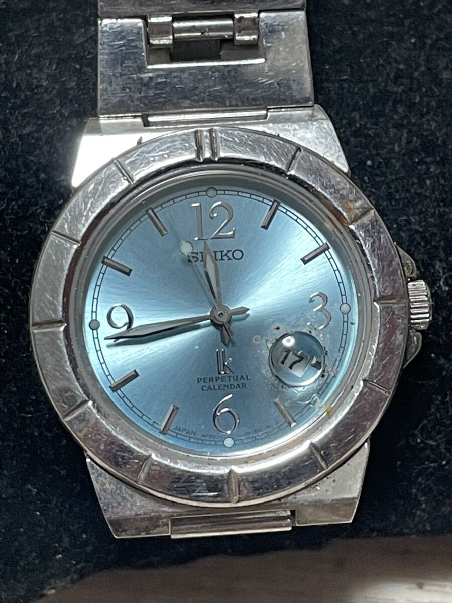 腕時計 SEIKO 4F32-0130 LUKIA