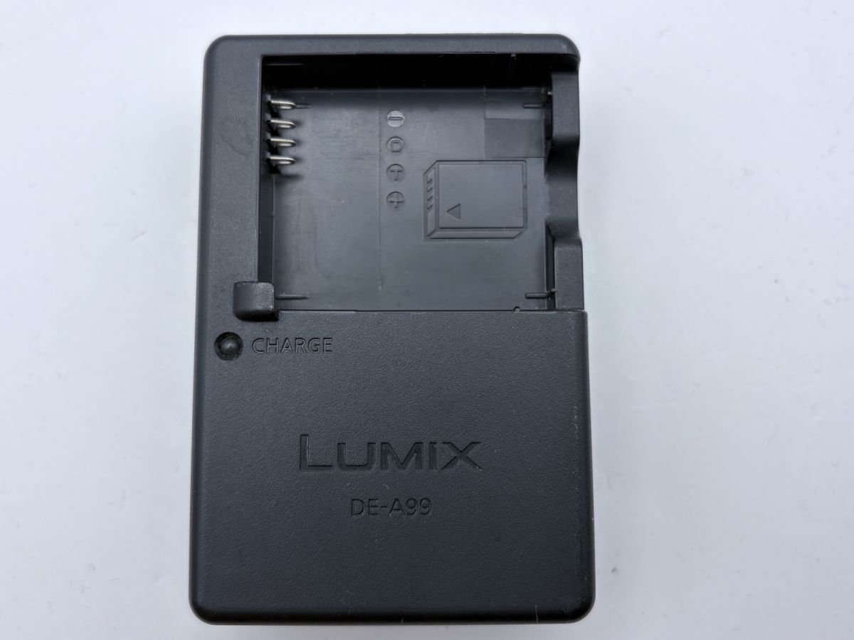 PANASONIC LUMIX DE-A99 純正 動作品 バッテリー充電器 パナソニック #0001 #0002 #0119