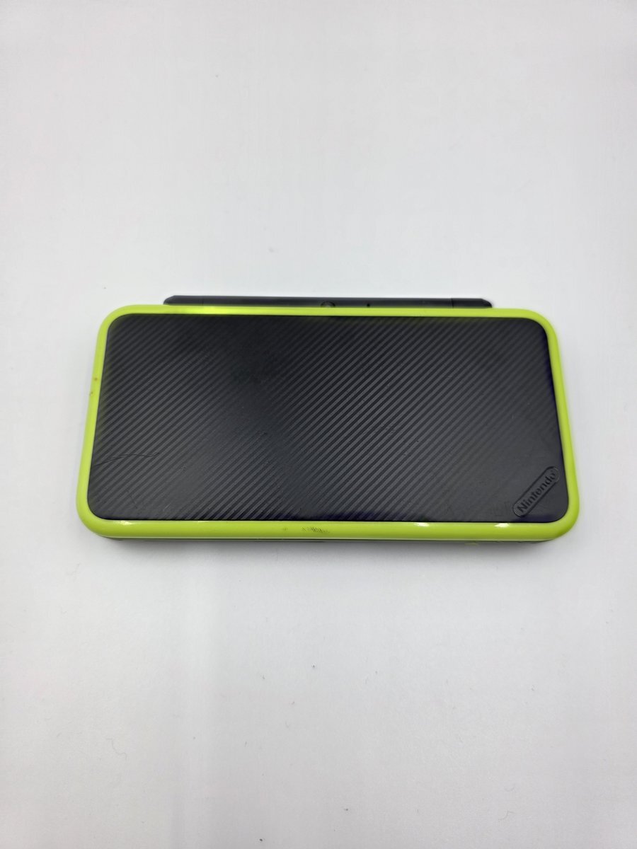 Nintendo New 2DS ブラック×ライム