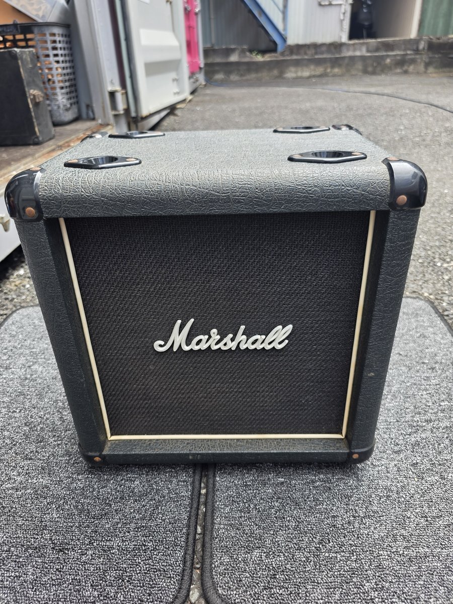 Marshall ギターアンプ用スピーカーキャビネット (1x10)