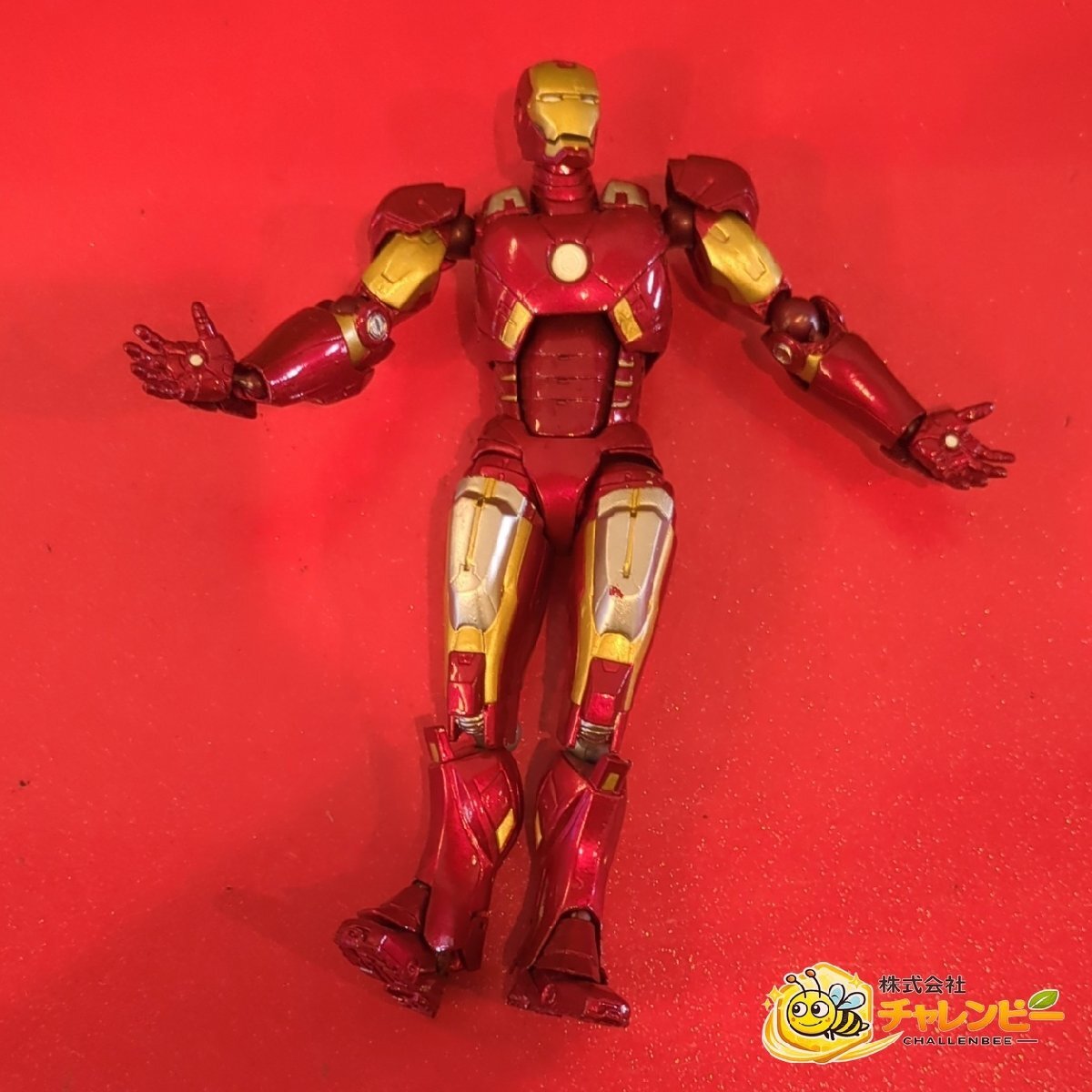 リボルテック　アイアンマン　フィギュア　全高：約18cm