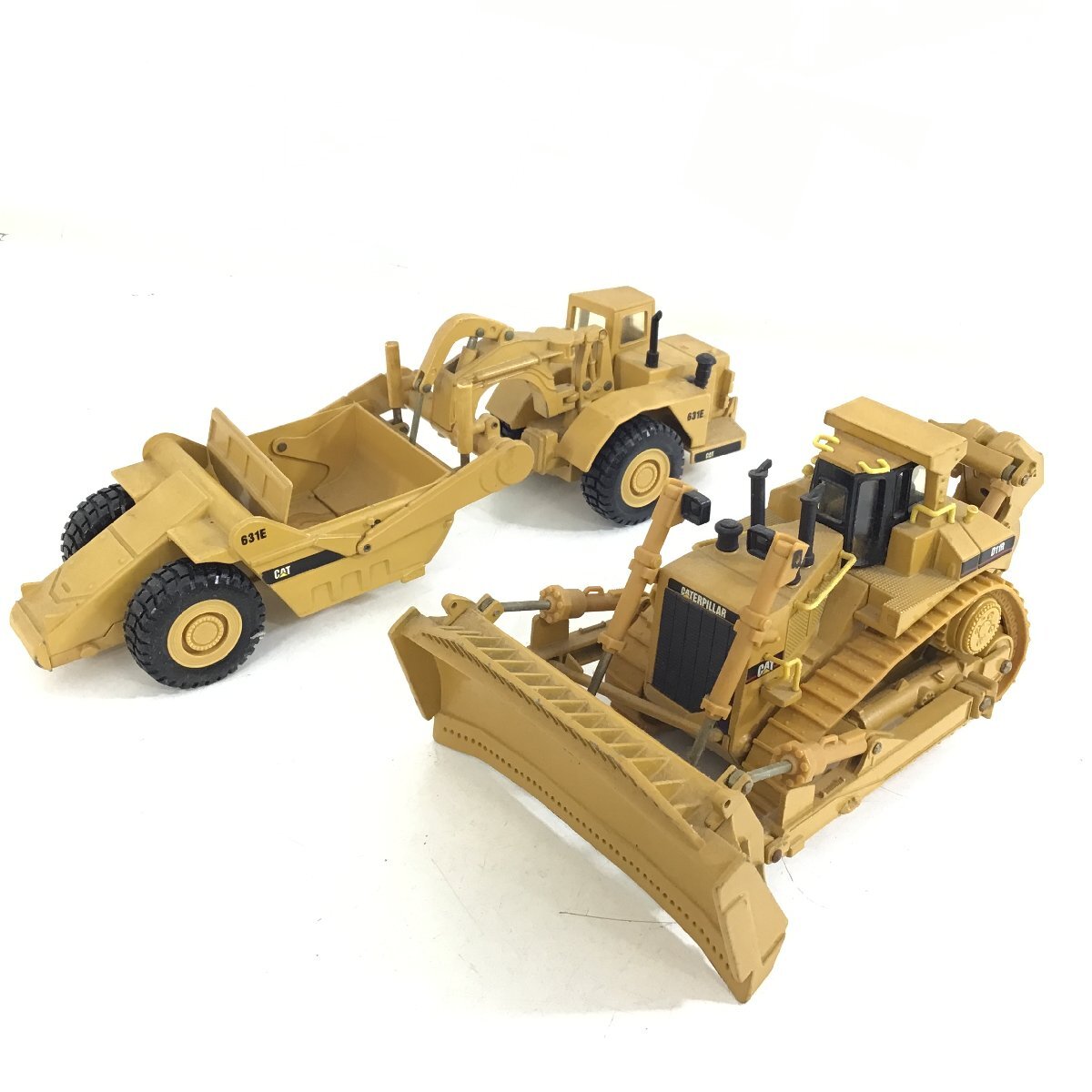 CATERPILLAR　ミニカー　工事車両　NORSCOT　ERTL　2点セット【同梱不可/売り切り/ナカオ08-12】