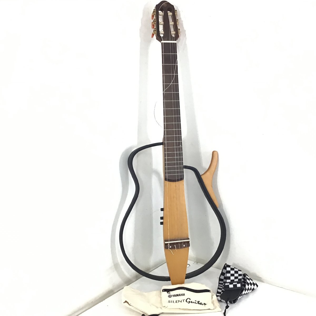 YAMAHA　ヤマハ　サイレントギター　楽器　現状品【同梱不可/売り切り/サカモト08-12】