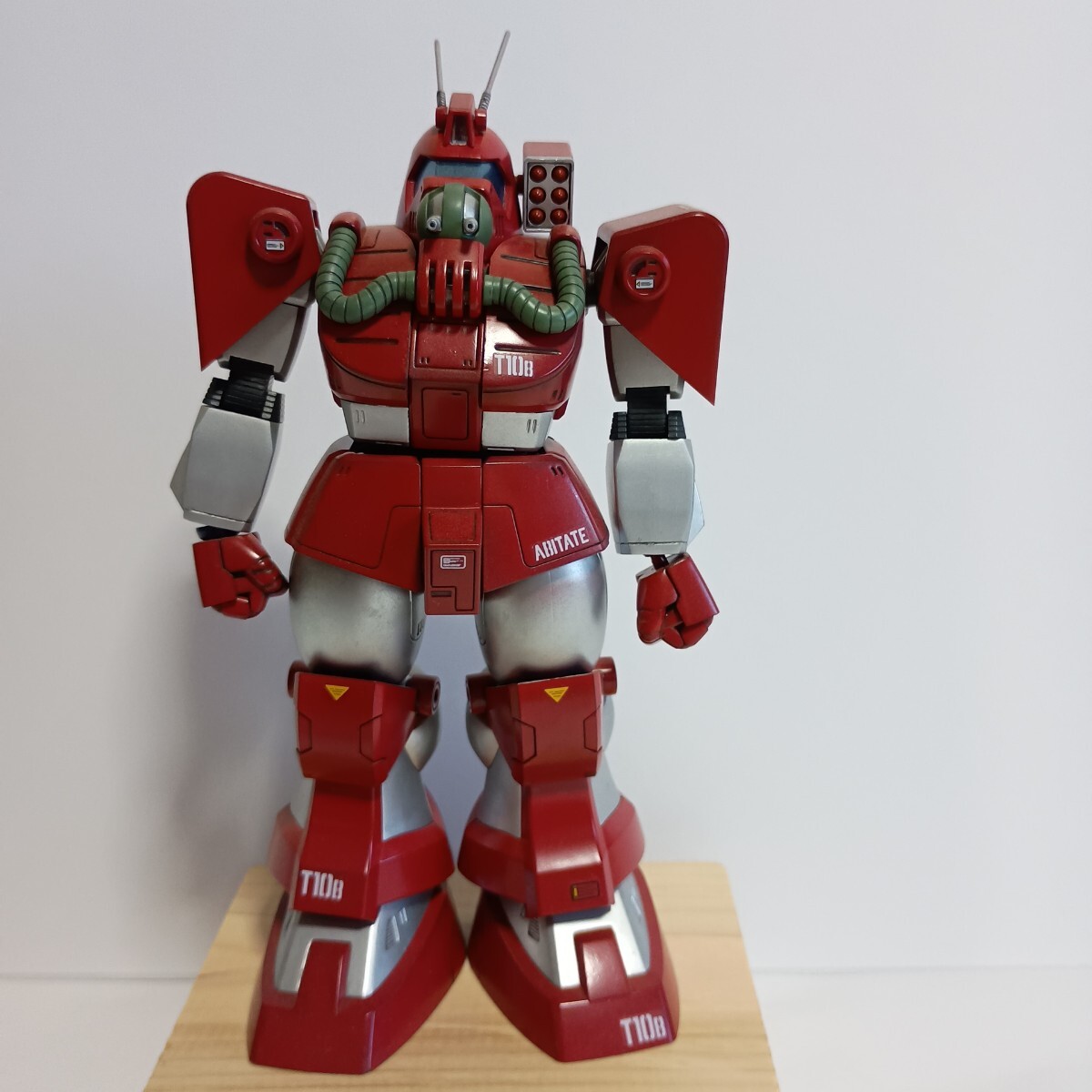 マックスファクトリー 1/72 アビテート T10B ブロックヘッド 太陽の牙ダグラム 塗装済み完成品