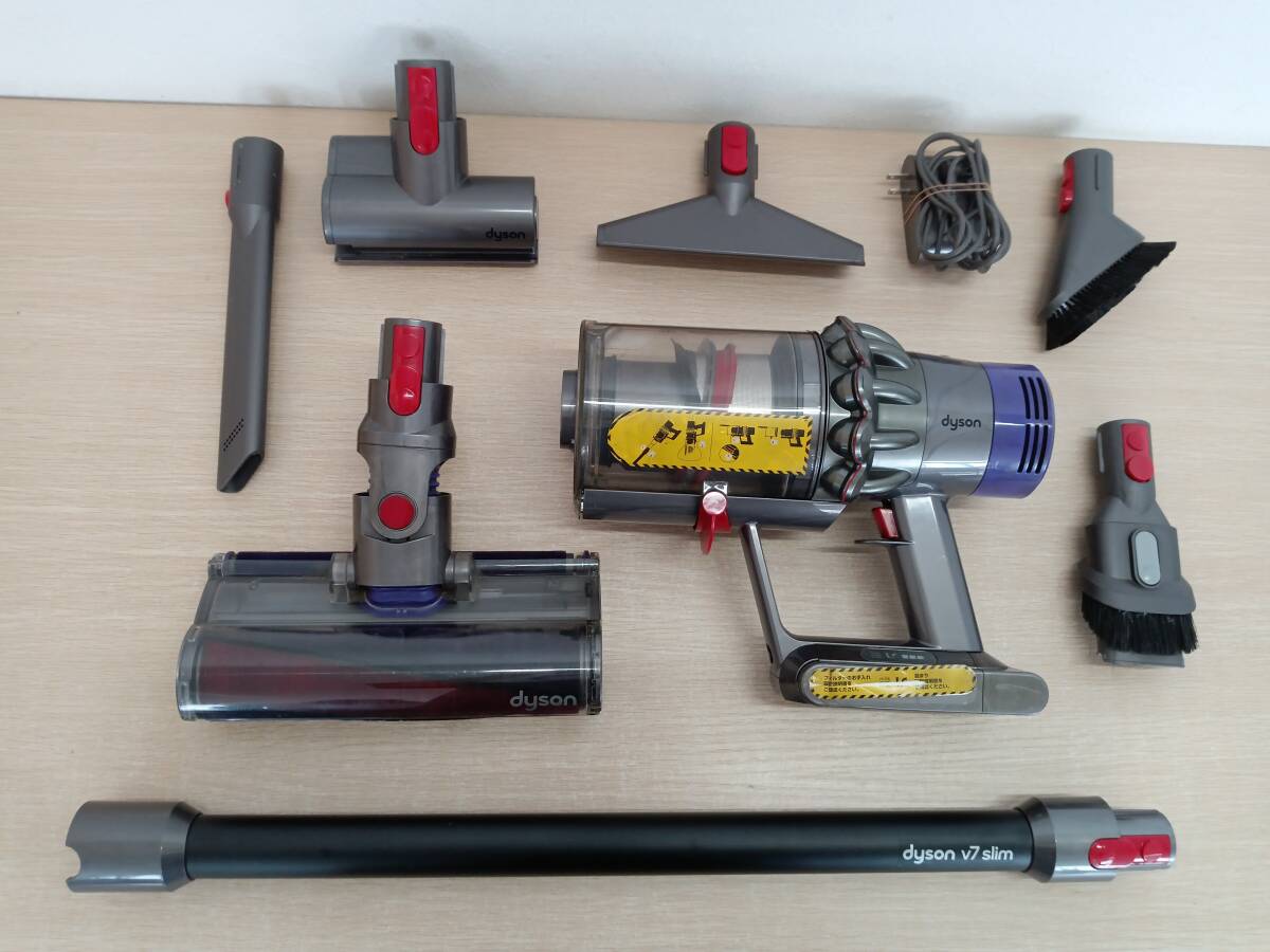 【BE-6951】dyson　ダイソン　SV12　V10　コードレスクリーナー　掃除機　通電確認済　簡易掃除済